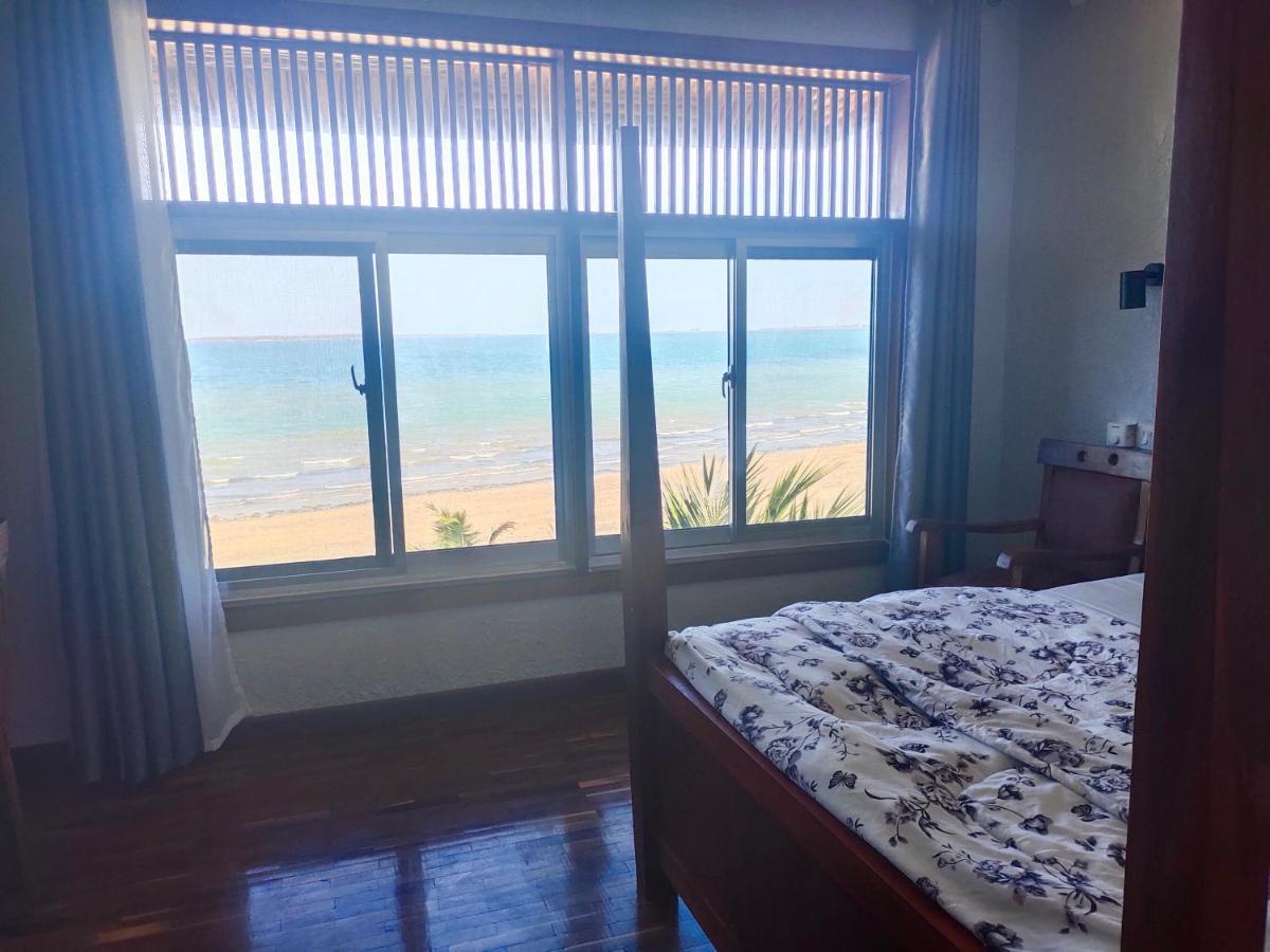 Serene Beach Resort ダル・エス・サラーム エクステリア 写真